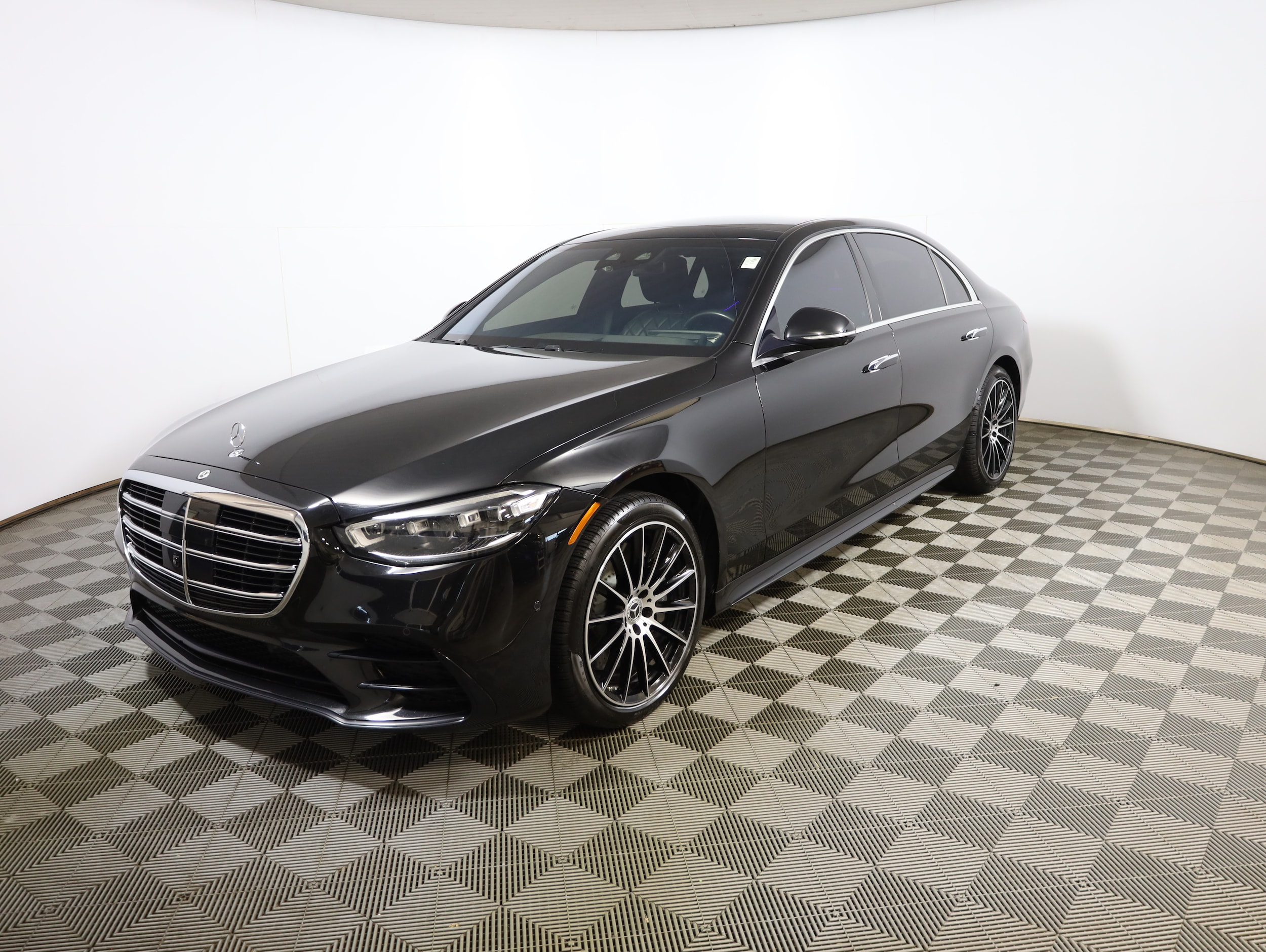2022 Mercedes-Benz S-Class S 580 4MATIC's photo
