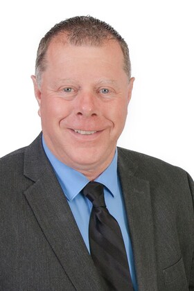 Staff member DOUG VOGEL from ID_435cec618231