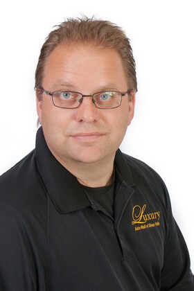 Staff member NEIL MAXFIELD from ID_cf3218082ad7