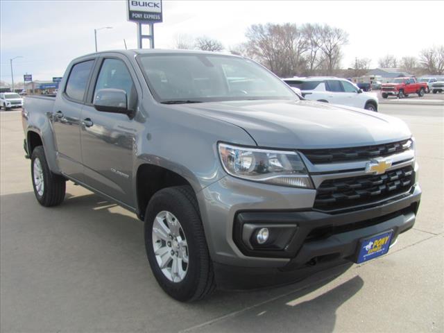 2022 Chevrolet Colorado LT photo 3