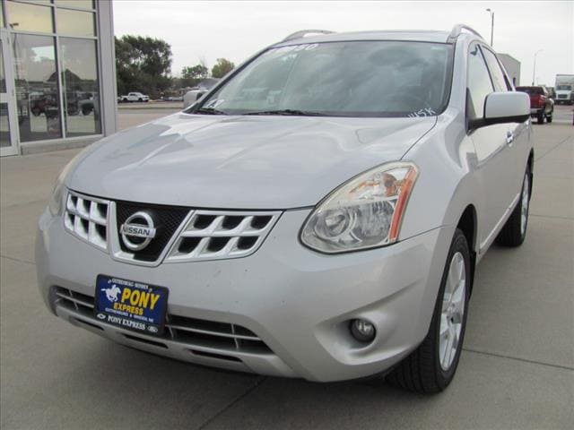 Used 2013 Nissan Rogue SV with VIN JN8AS5MV4DW613974 for sale in Lexington, NE