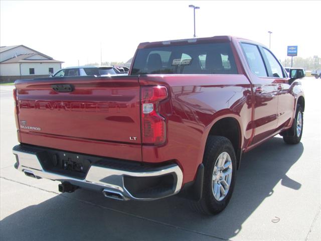 2023 Chevrolet Silverado 1500 LT photo 4