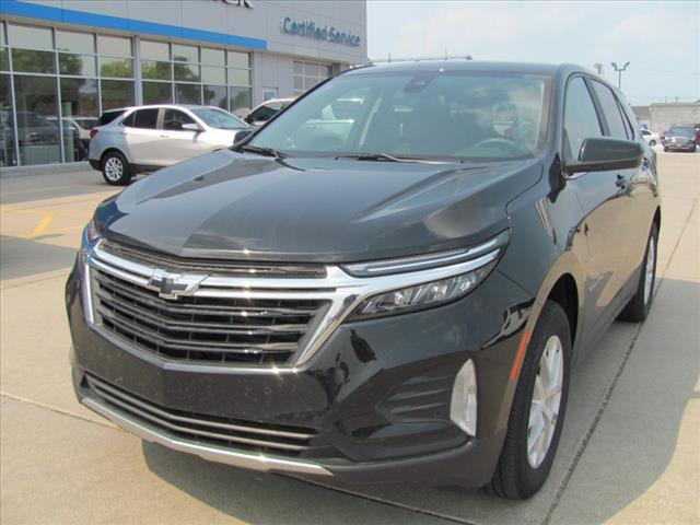 Used 2022 Chevrolet Equinox LT with VIN 3GNAXUEV4NL249799 for sale in Lexington, NE