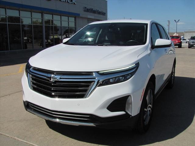 Used 2022 Chevrolet Equinox LT with VIN 3GNAXUEV3NL248689 for sale in Lexington, NE