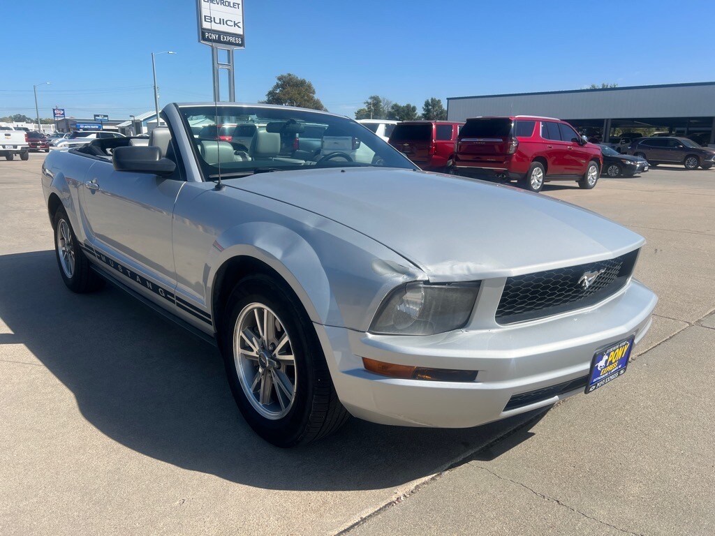 Used 2005 Ford Mustang Convertible