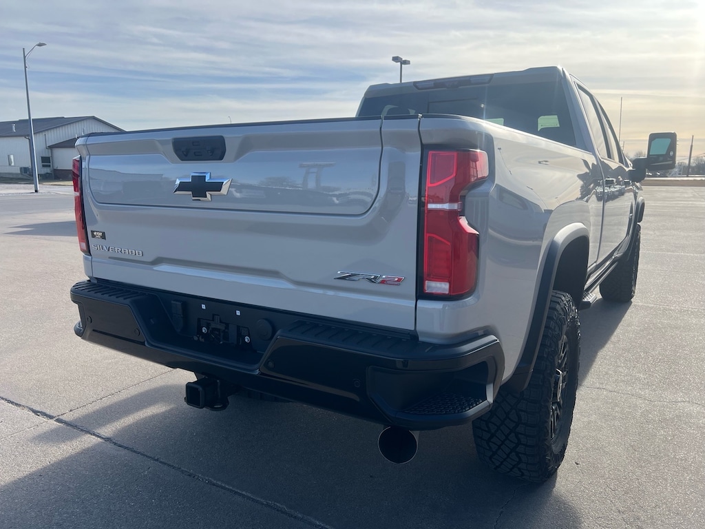 New 2026 Chevrolet Silverado 2500 HD ZR2 Truck Crew Cab