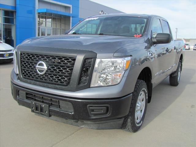 Used 2017 Nissan Titan XD S with VIN 1N6BA1F38HN564424 for sale in Lexington, NE