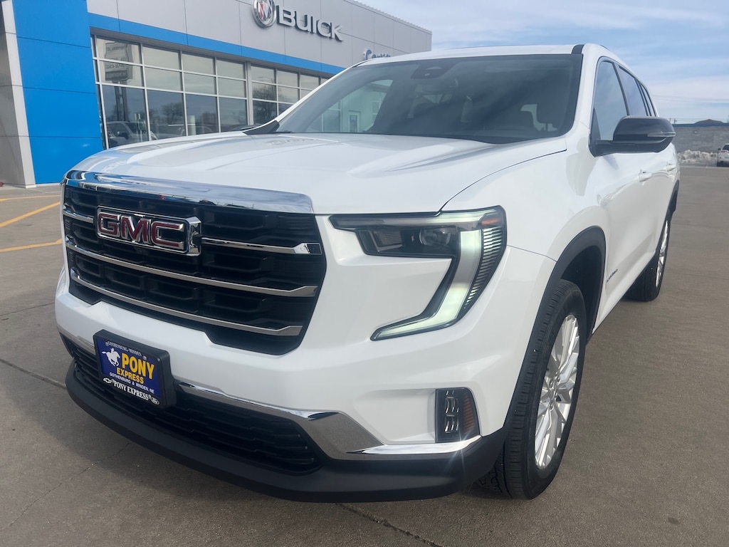 Used 2025 GMC Acadia Elevation SUV