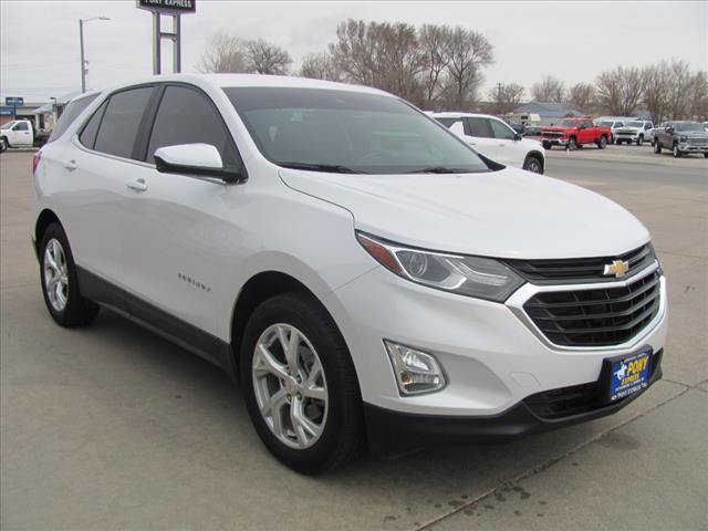 2021 Chevrolet Equinox photo 3