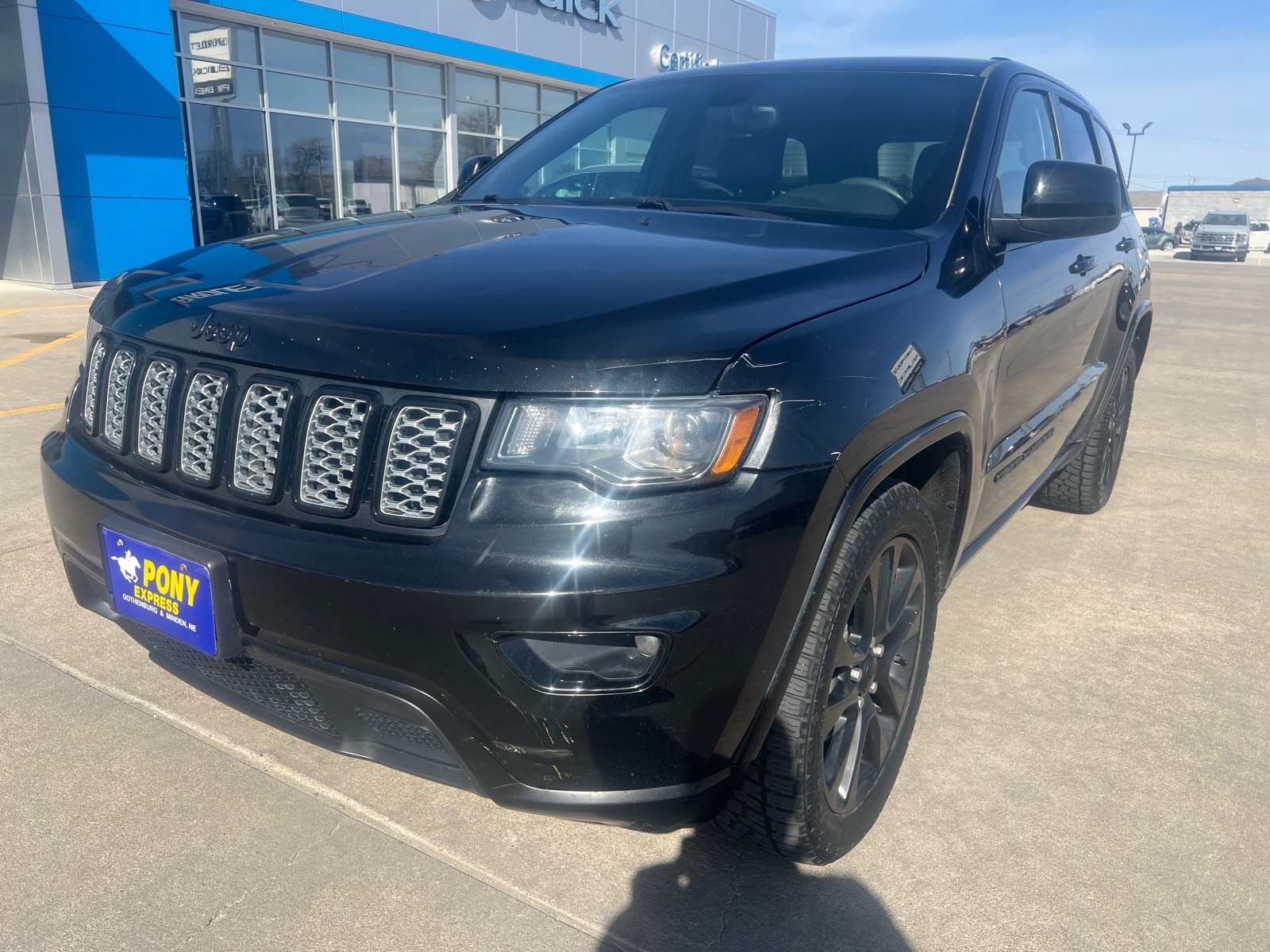 Used 2017 Jeep Grand Cherokee Altitude with VIN 1C4RJFAGXHC802780 for sale in Kearney, NE