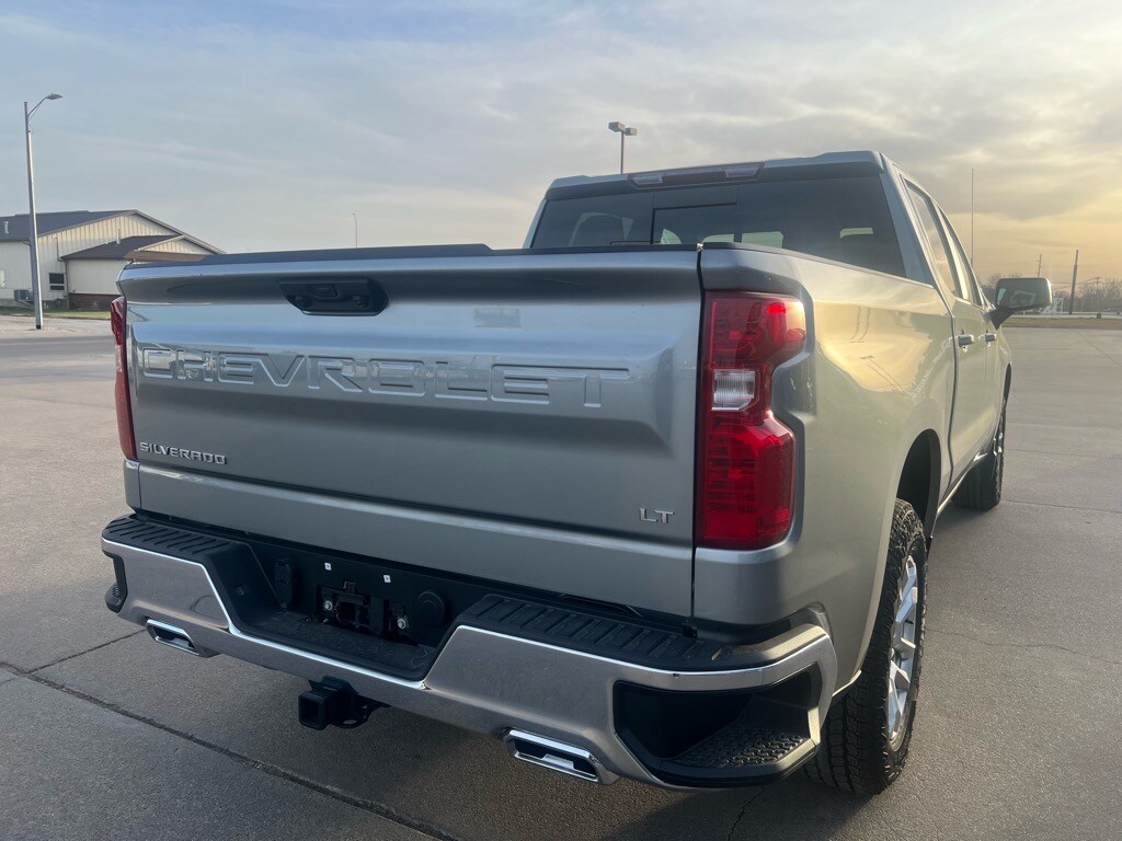 New 2026 Chevrolet Silverado 1500 LT w/1LT Truck Crew Cab