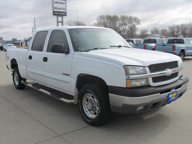 2003 Chevrolet Silverado LT photo 3