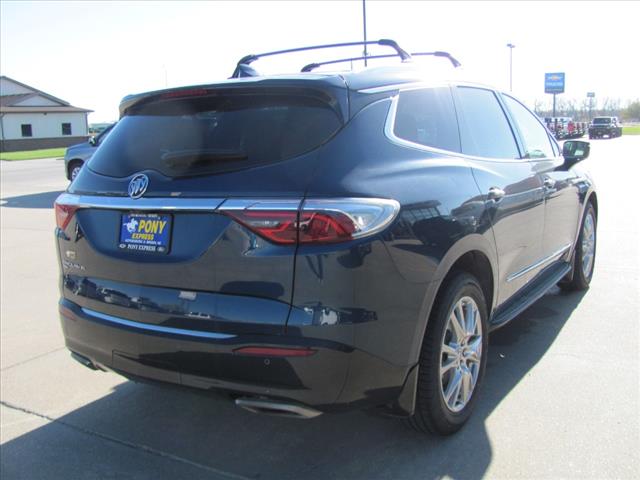 2023 Buick Enclave Premium photo 4