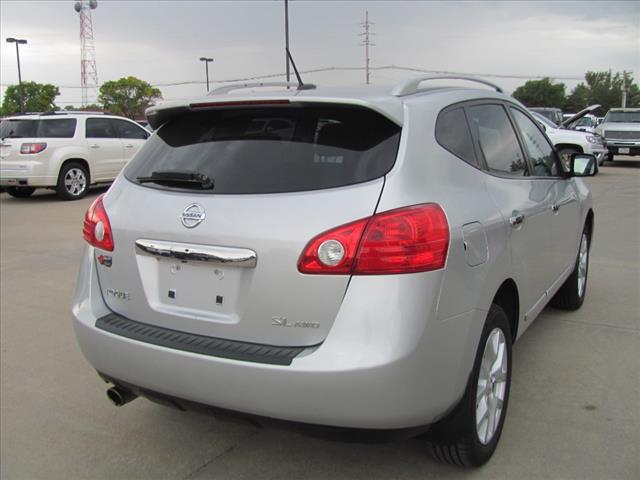 2013 Nissan Rogue SV SL photo 4