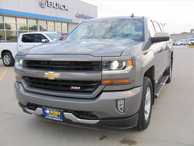 Used 2017 Chevrolet Silverado 1500 LT with VIN 3GCUKREC1HG169101 for sale in Lexington, NE