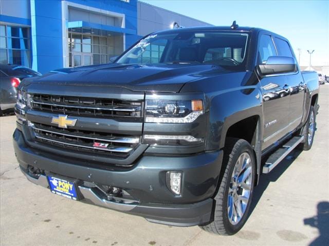 Used 2018 Chevrolet Silverado 1500 LTZ with VIN 3GCUKSEC4JG357642 for sale in Lexington, NE