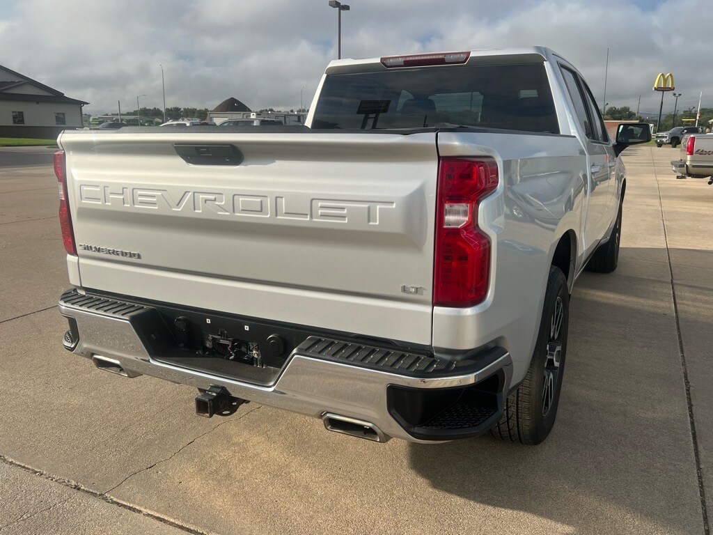 2020 Chevrolet Silverado 1500 LT photo 4