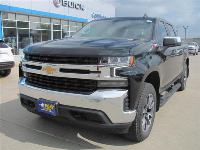 Used 2021 Chevrolet Silverado 1500 LT with VIN 3GCUYDET7MG398796 for sale in Lexington, NE