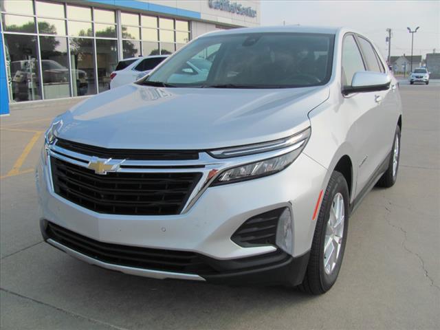 Used 2021 Chevrolet Equinox LT with VIN 3GNAXUEV0MS156783 for sale in Gothenburg, NE