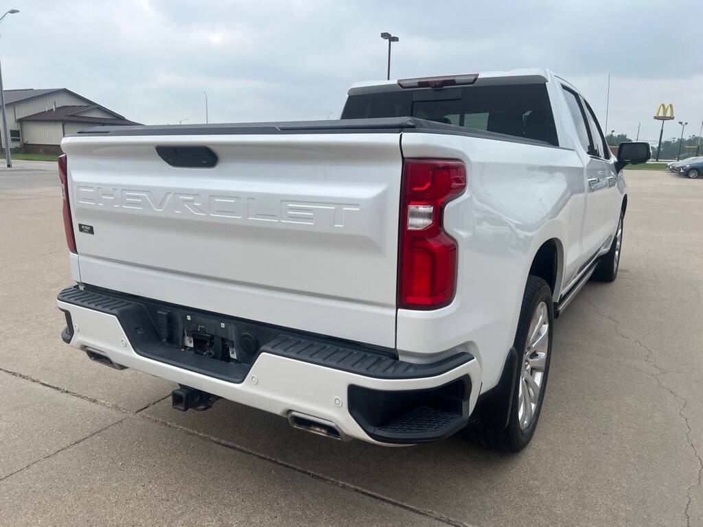 2022 Chevrolet Silverado 1500 High Country photo 4