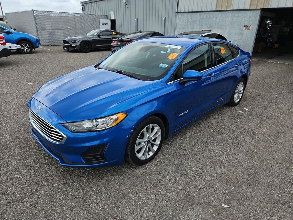 Used 2019 Ford Fusion Hybrid SE Sedan