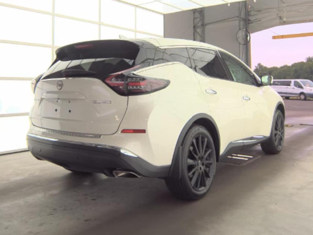 Used 2024 Nissan Murano SL SUV
