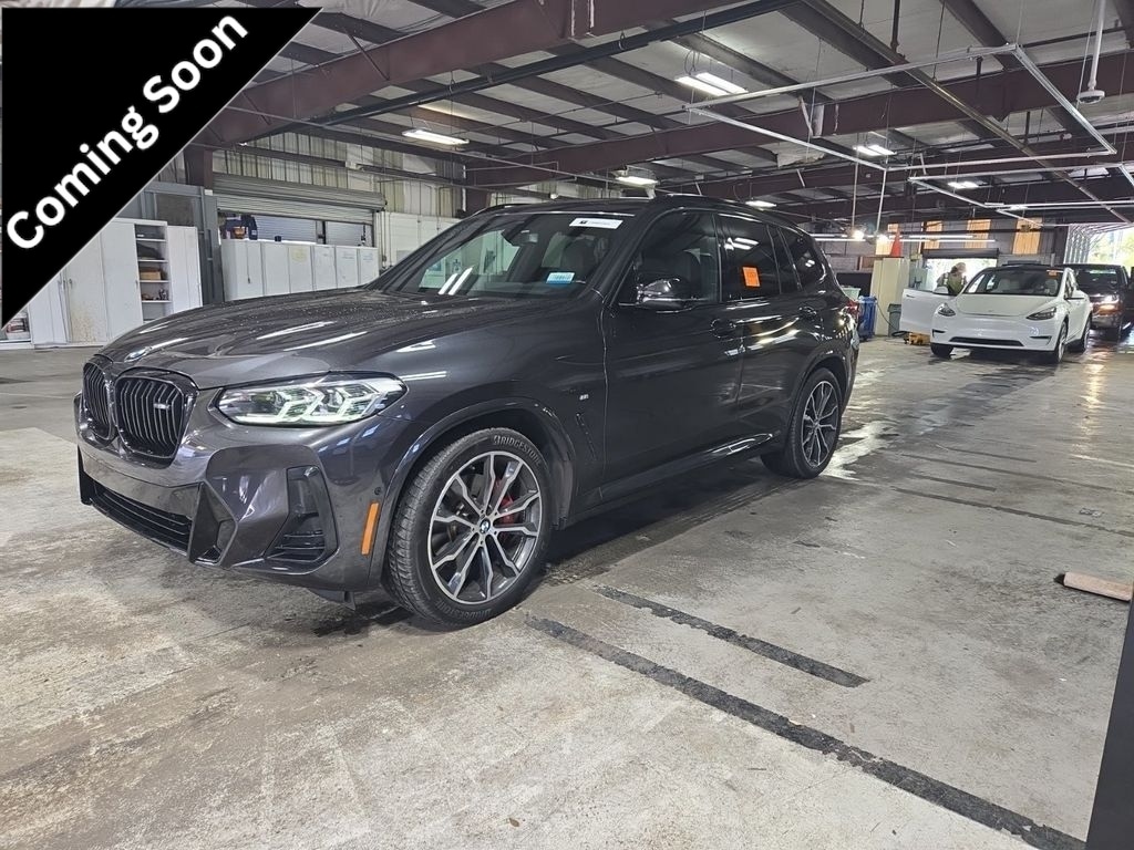 2022 BMW X3 M40i's photo