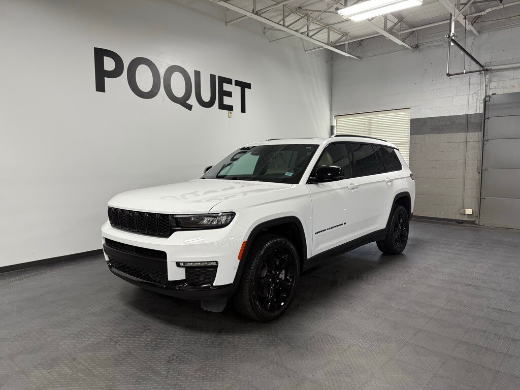 2024 Jeep Grand Cherokee Limited photo 2