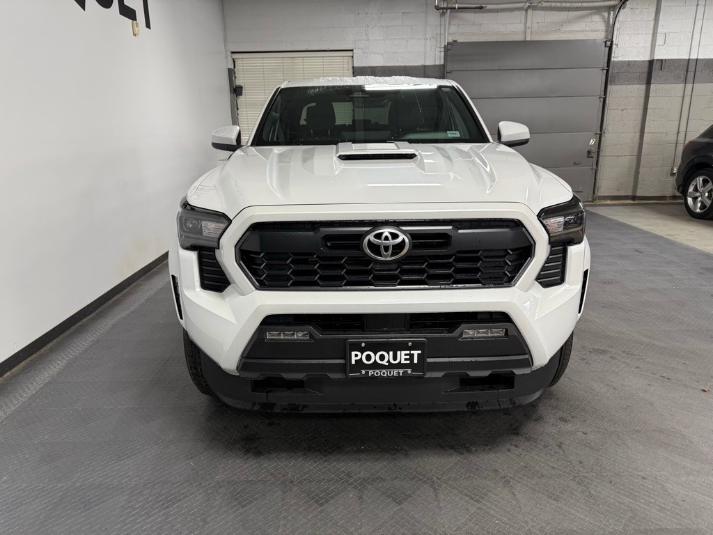Used 2025 Toyota Tacoma Hybrid TRD Sport Truck