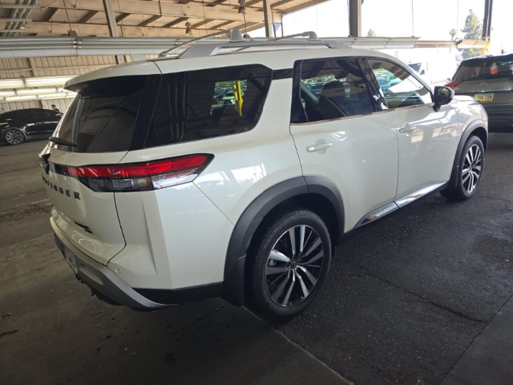 Used 2024 Volvo XC60 B5 Plus Dark Theme SUV