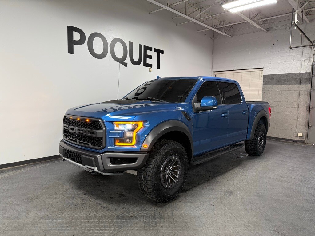 2019 Ford F-150 Raptor photo 2