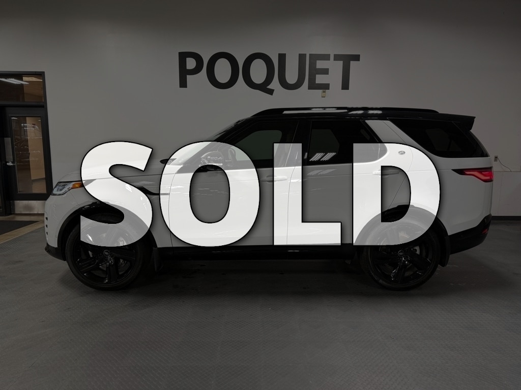 Used 2024 Land Rover Discovery Dynamic SE SUV