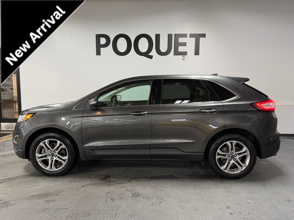 2017 Ford Edge Titanium's photo