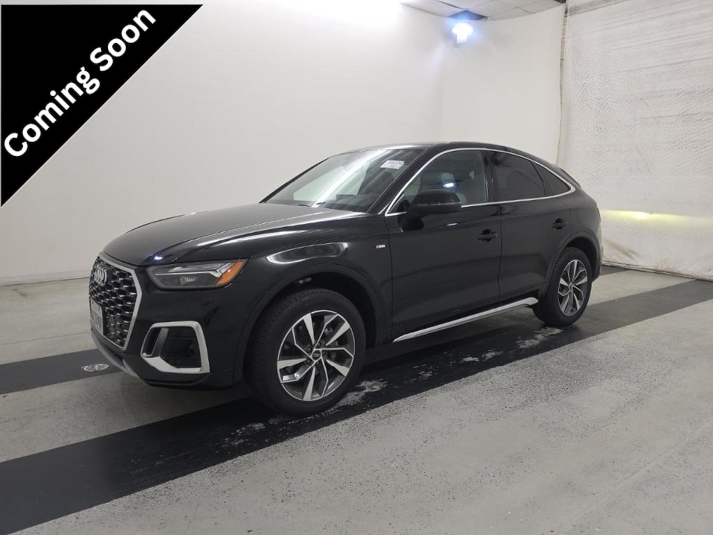 2022 Audi Q5 Sportback 45 Premium's photo