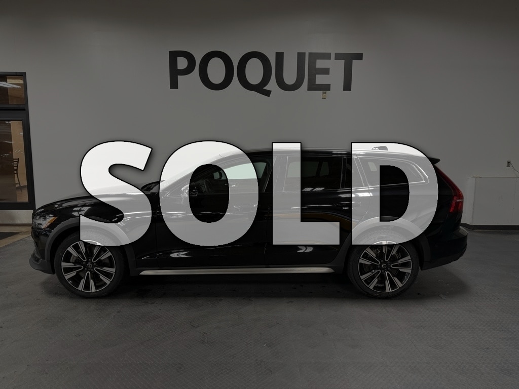 Used 2023 Volvo V60 Cross Country Ultimate Wagon