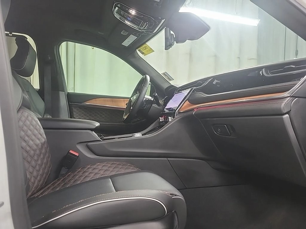 Used 2022 Jeep Grand Cherokee 4xe Summit Reserve SUV