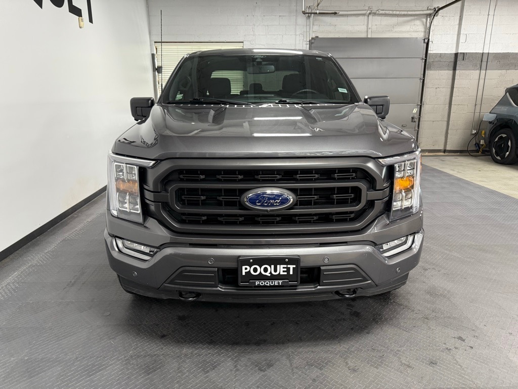 2022 Ford F-150 XLT photo 3