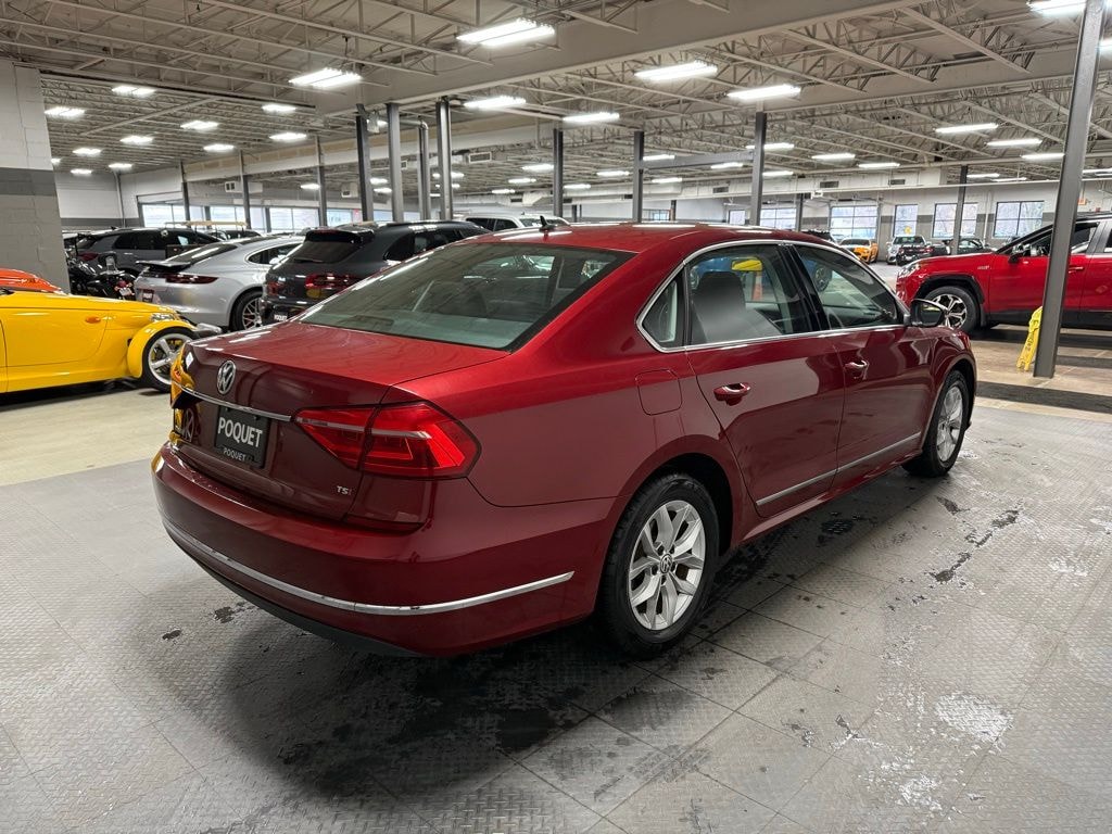 Used 2016 Volkswagen Passat 1.8T S Sedan