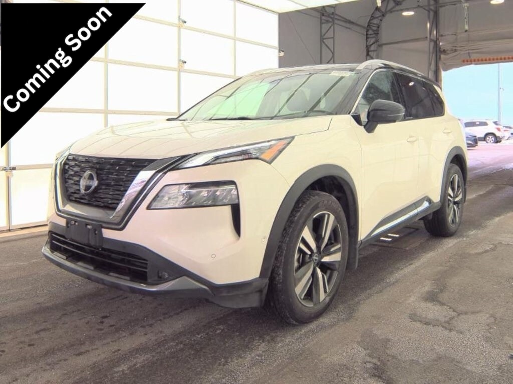 2022 Nissan Rogue SL's photo