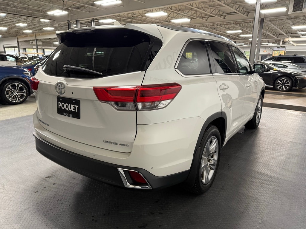 Used 2017 Toyota Highlander Limited SUV