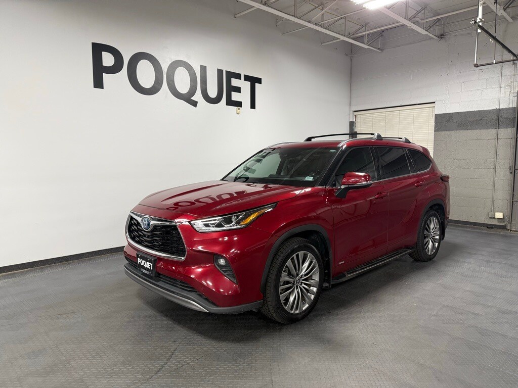 2022 Toyota Highlander Hybrid Platinum photo 2