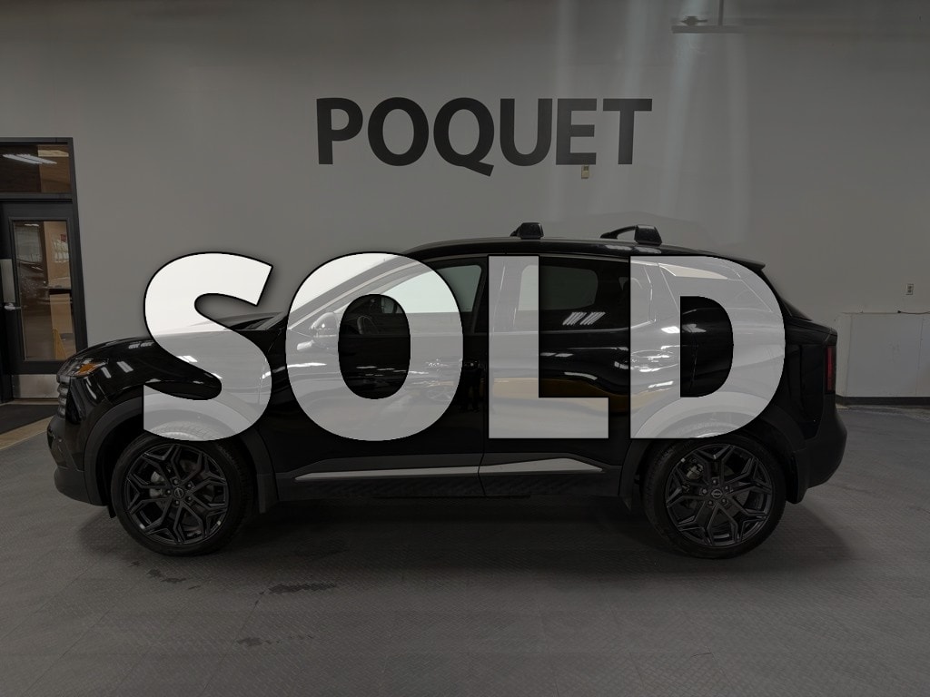 Used 2026 Nissan Kicks SR SUV