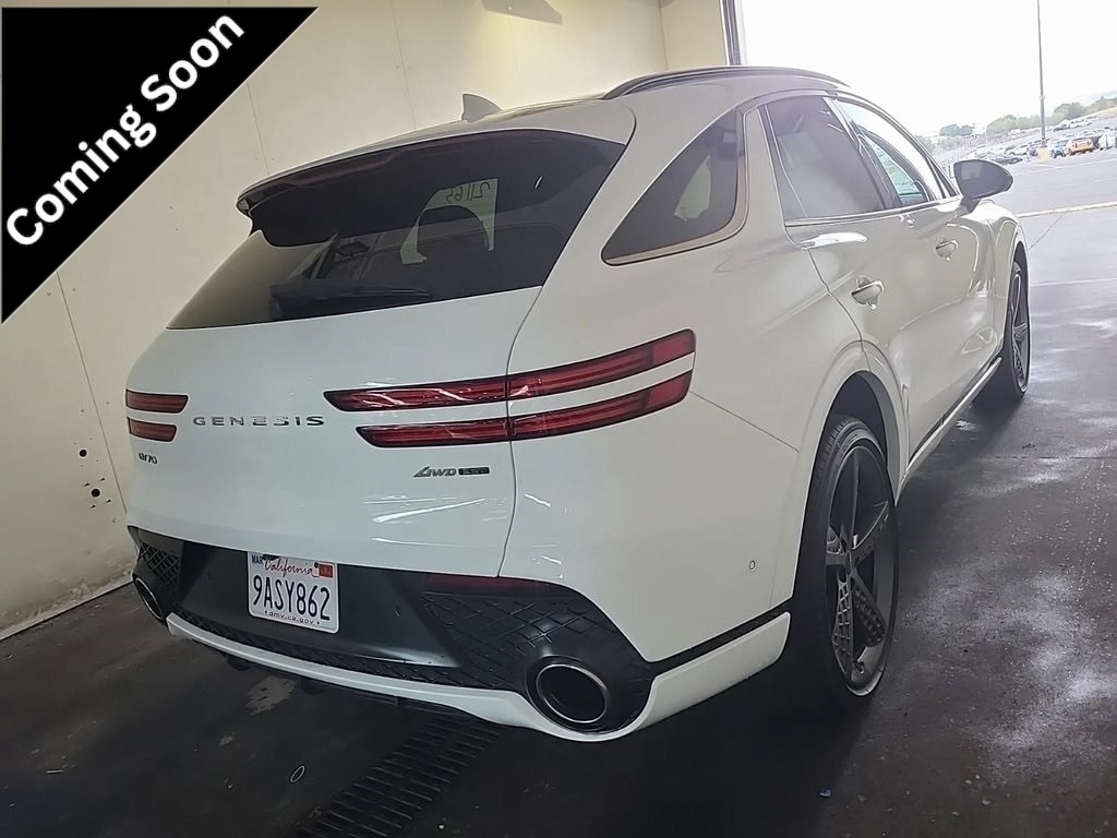2022 GENESIS GV70 Sport's photo