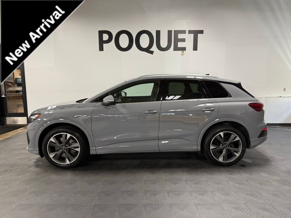 2022 Audi Q4 e-tron 50 Premium Plus quattro's photo