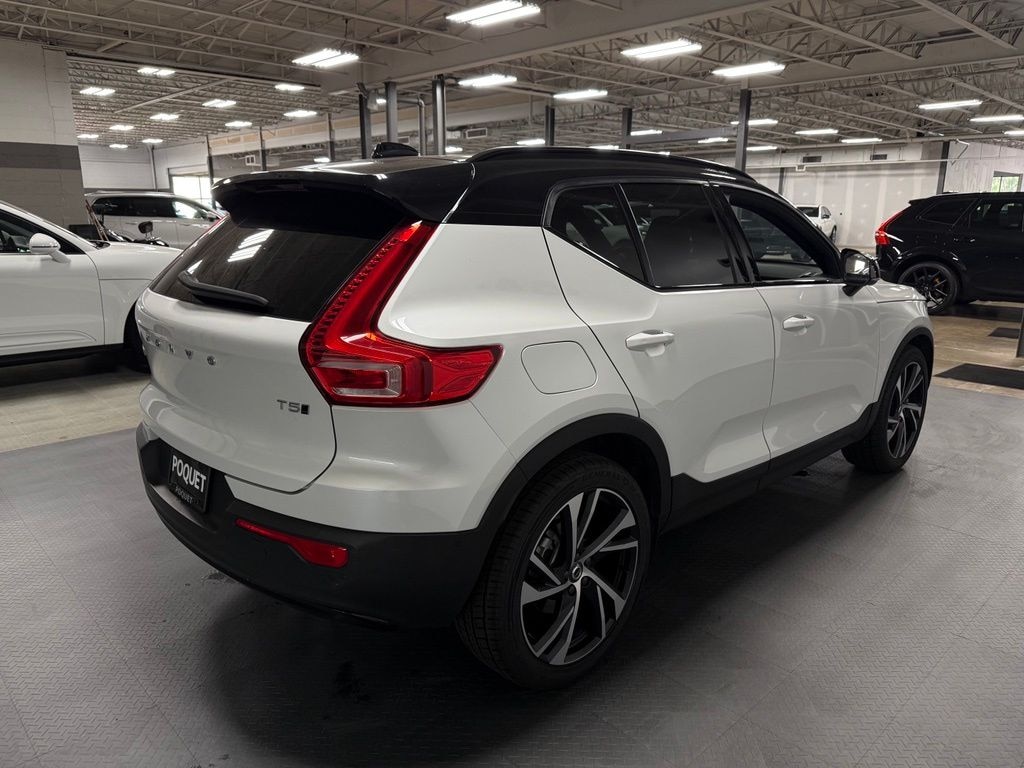 Used 2021 Volvo XC40 R-Design SUV