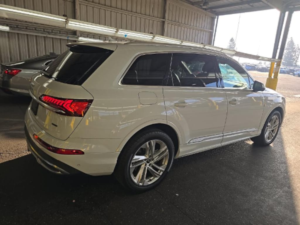 Used 2021 Audi Q7 45 Premium Plus SUV
