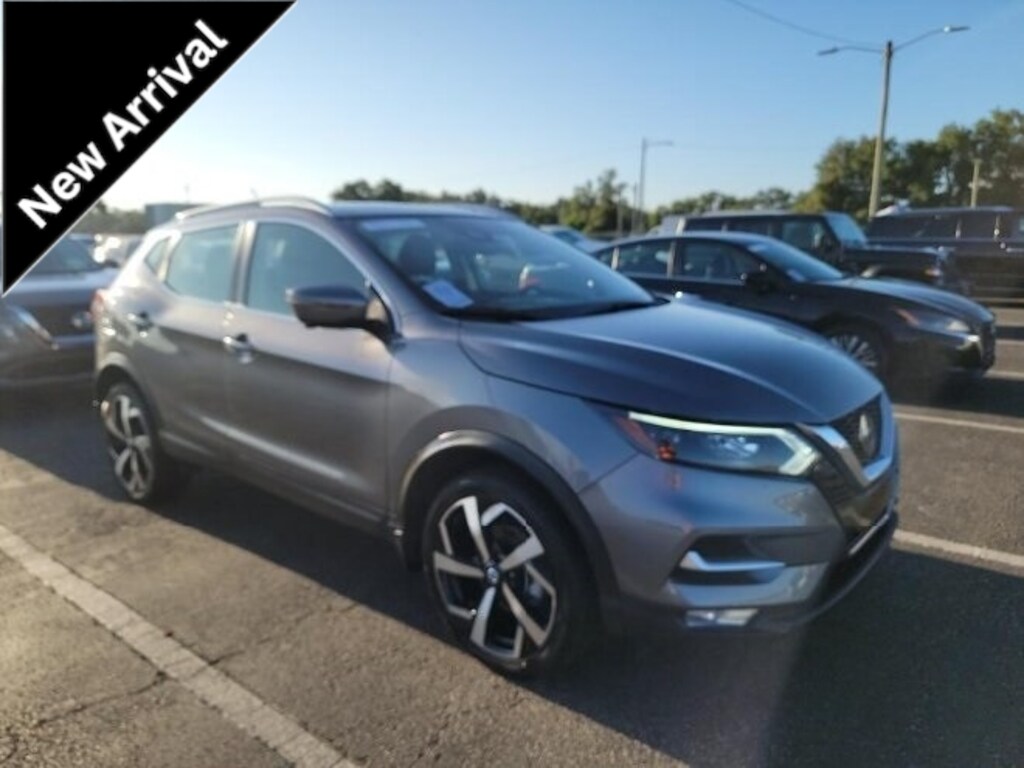 Used 2022 Nissan Rogue Sport For Sale at Poquet Auto Golden Valley