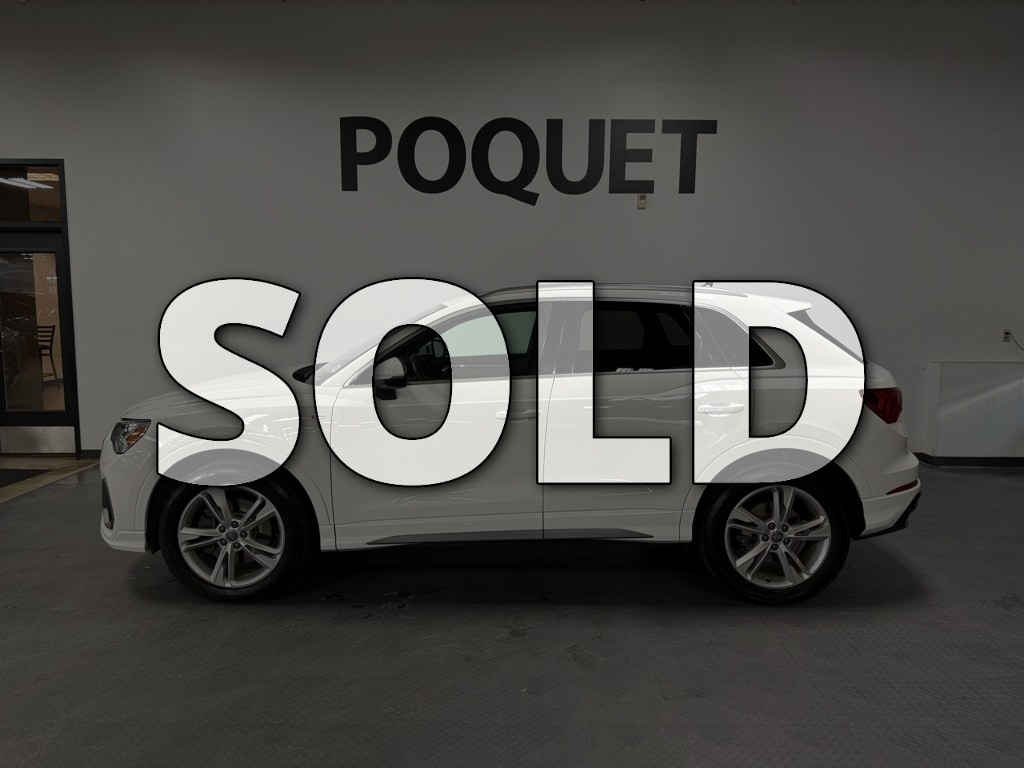 2019 Audi Q3 S Line Premium Plus's photo