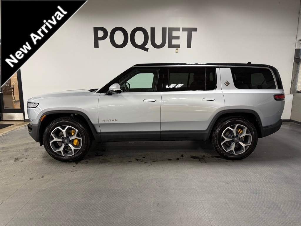 Used 2024 Rivian R1S Adventure SUV