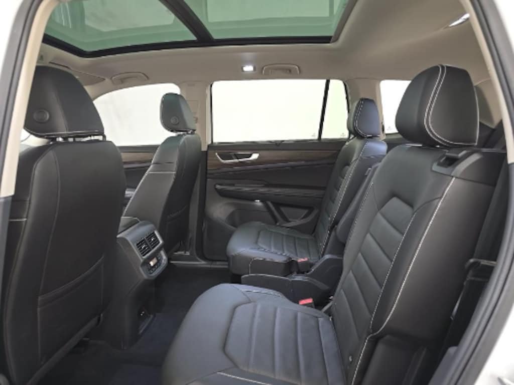 Used 2024 Volkswagen Atlas 2.0T SEL SUV